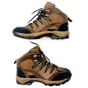 Bjorndal Men's Brown and Black Hiking Boots NWOT, Ships next day .